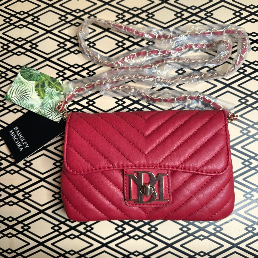 Badgley Mischka Red Quilted Vegan Leather Phone Crossbody Bag BM-4184 NWT